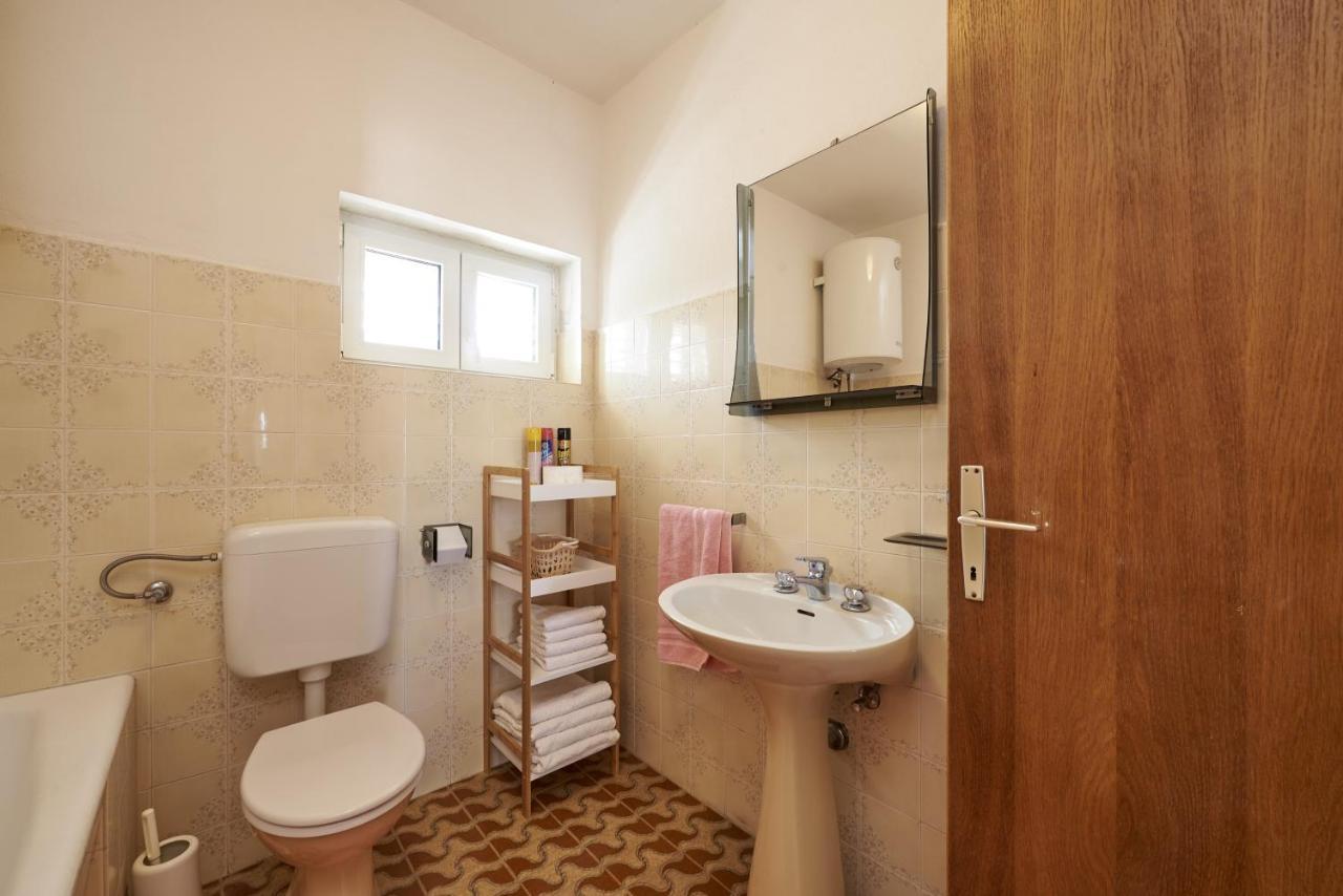 Apartments By The Sea Slatine, Ciovo - 15504 Extérieur photo