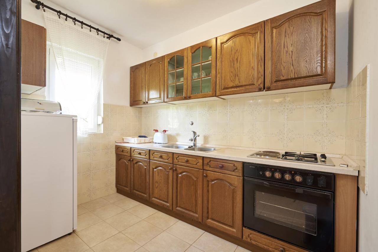 Apartments By The Sea Slatine, Ciovo - 15504 Extérieur photo