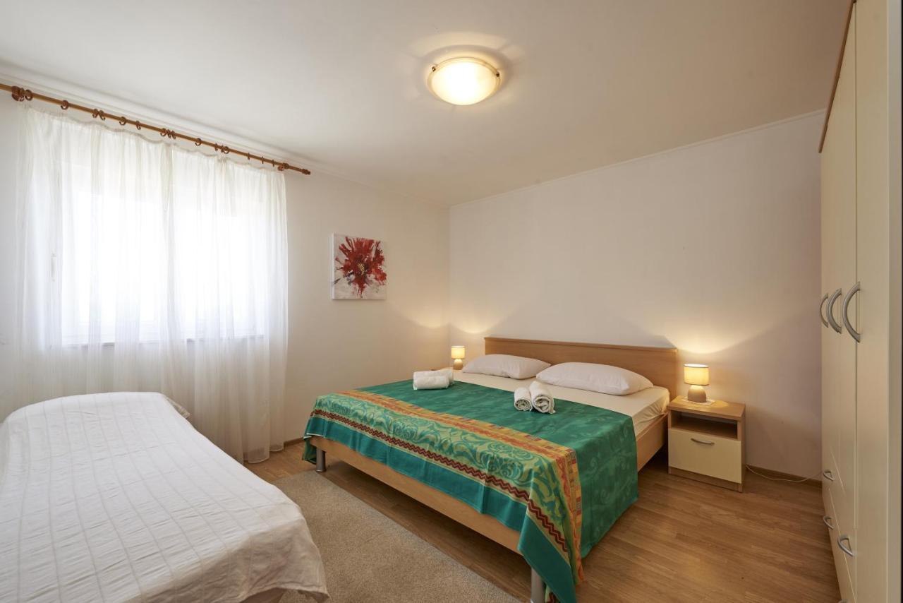 Apartments By The Sea Slatine, Ciovo - 15504 Extérieur photo